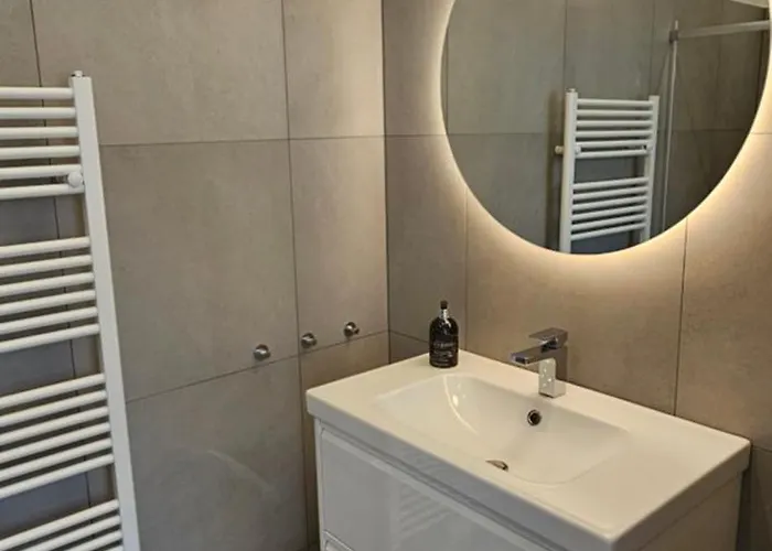 Danube Chanel Apartman *